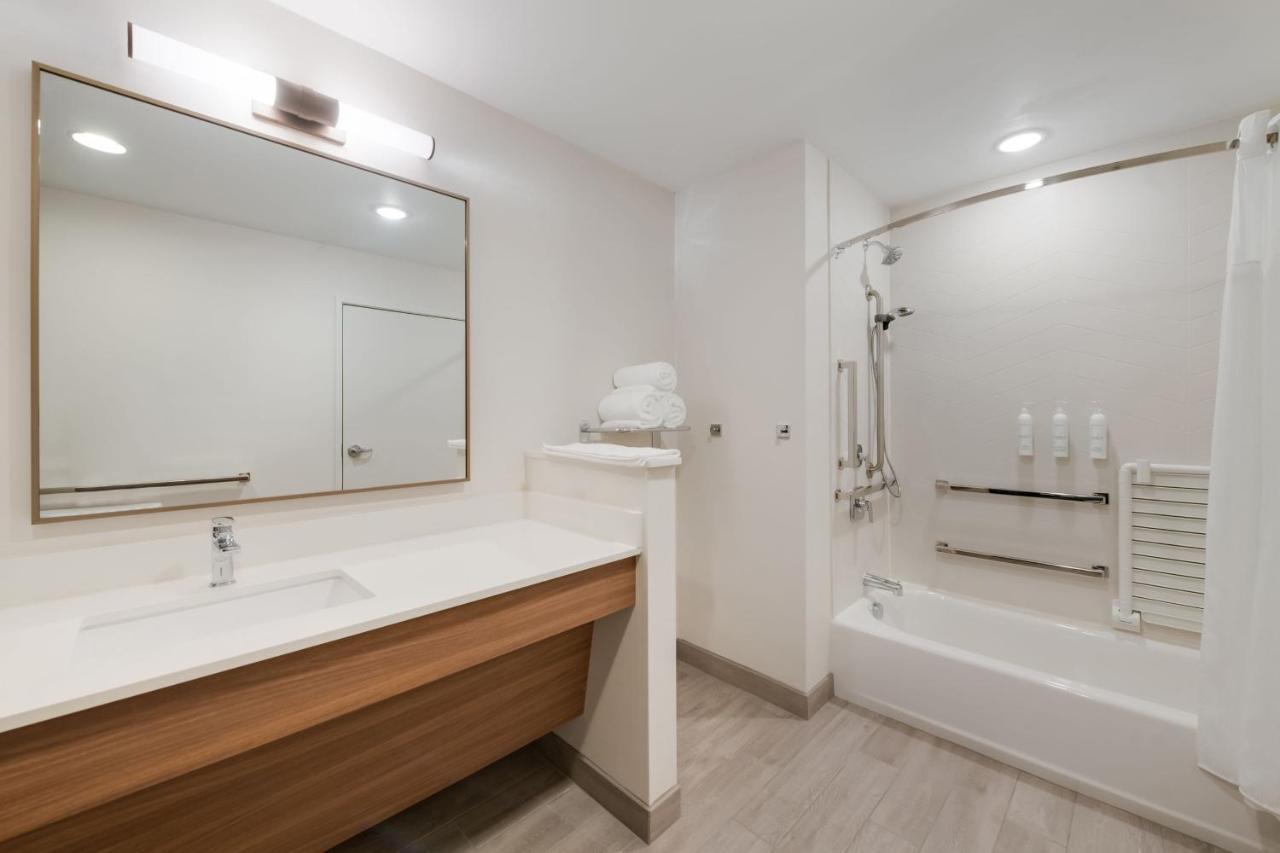 Fairfield By Marriott Inn & Suites Virginia Beach Town Center Εξωτερικό φωτογραφία